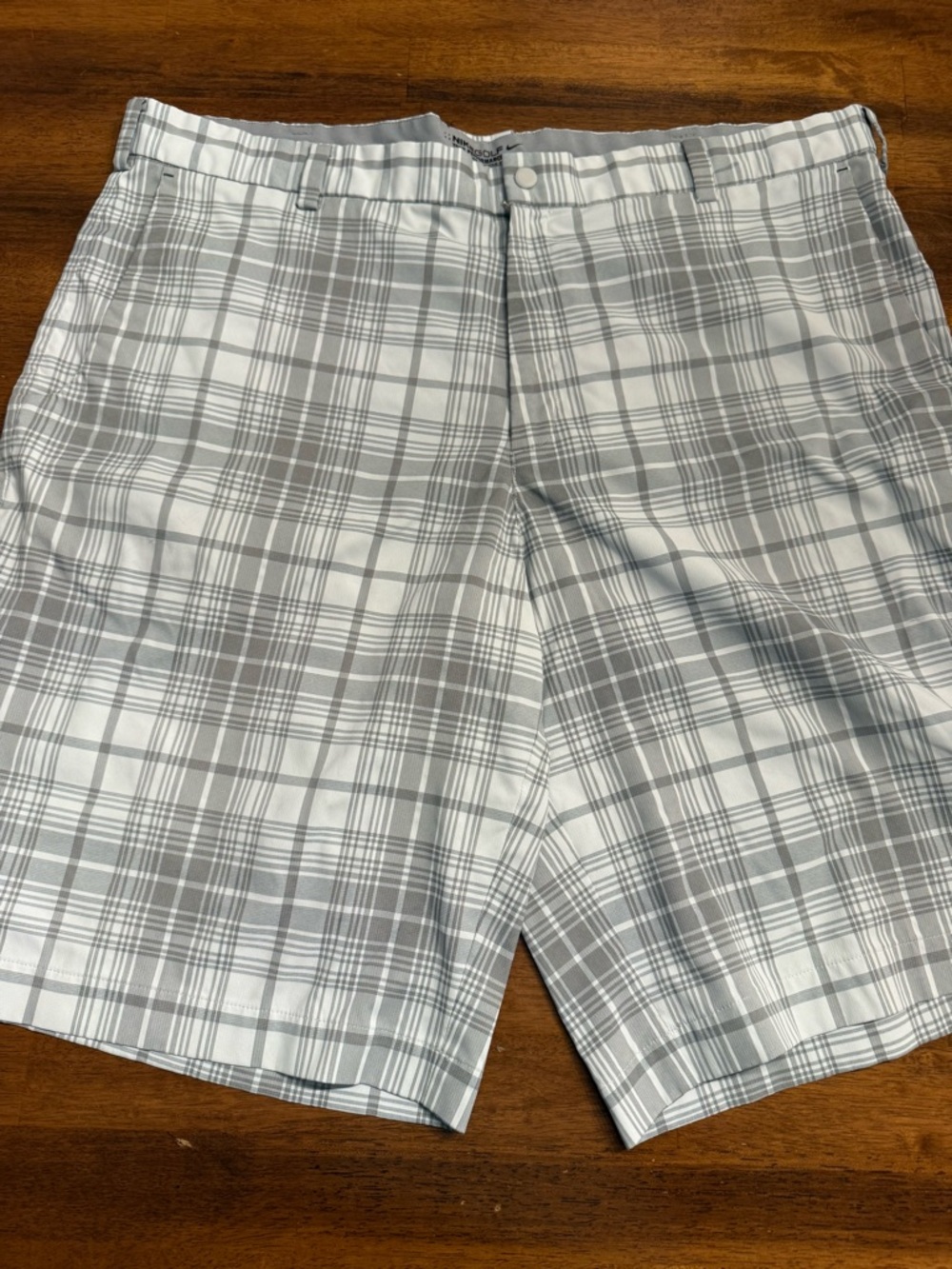 Nike golf Men's Gray Plaid Performance Shorts XXL 12 inch